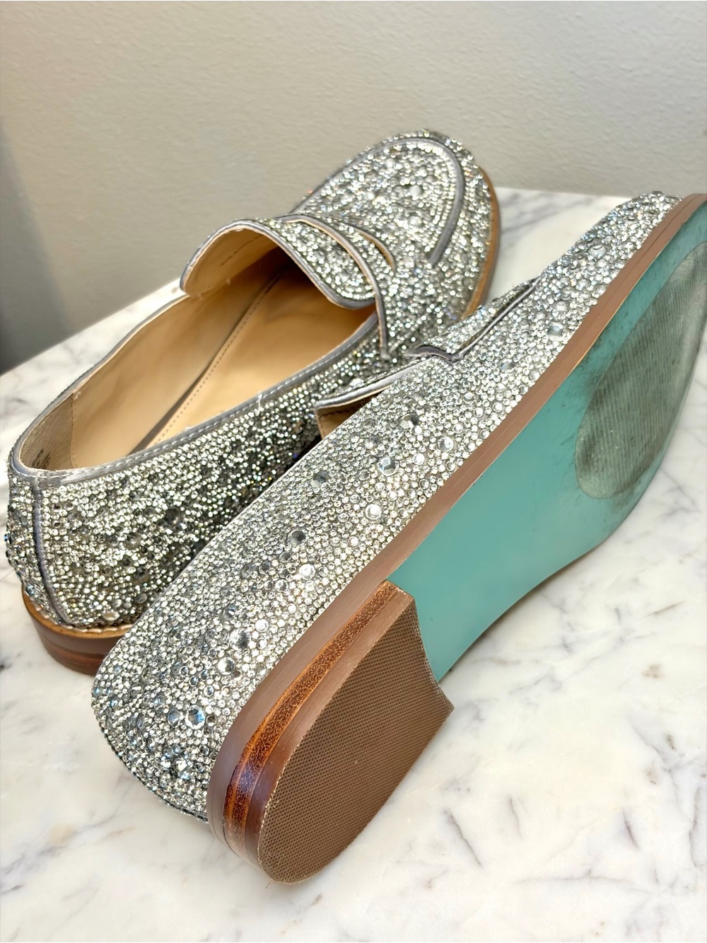 Betsey Johnson Silver Rhinestone Crystal Loafers Size 7.5 Sparkly Flats - Picture 11 of 12